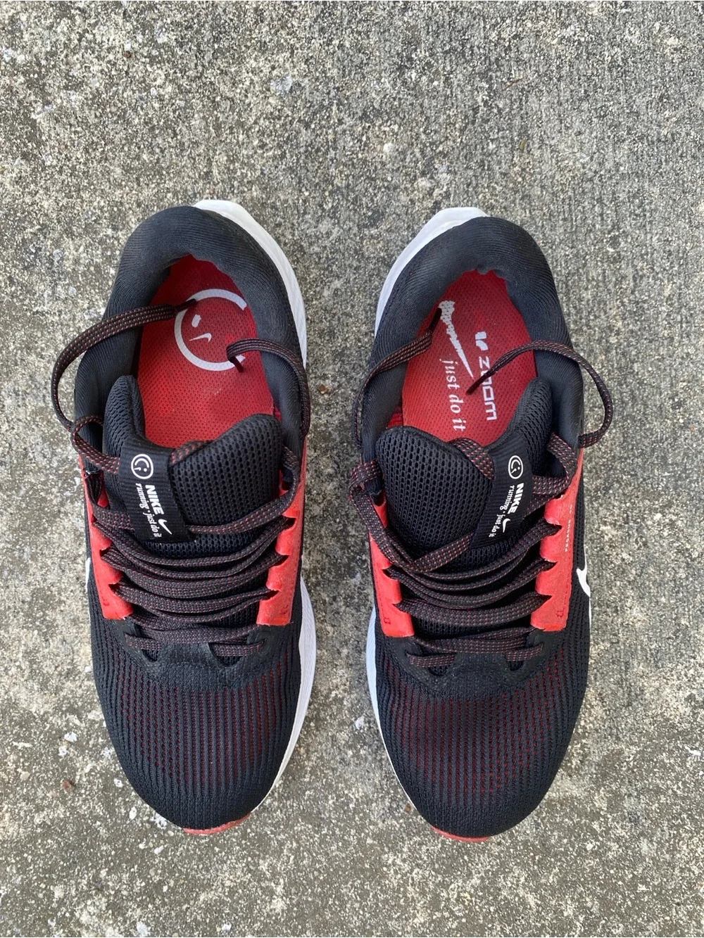Nike Men's Running Shoes — Black & Red